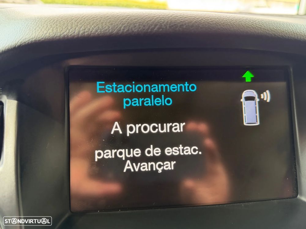 Ford Focus SW 1.0 SCTi Titanium - 16
