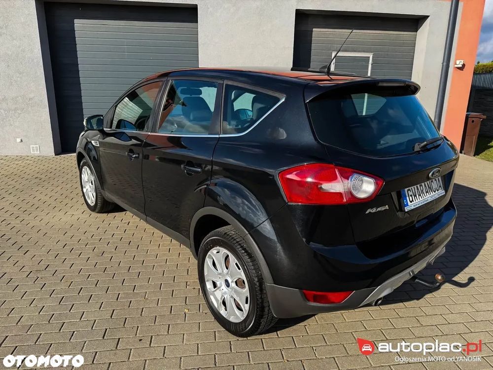 Ford Kuga 2.0 TDCi 4x4 Titanium - 23