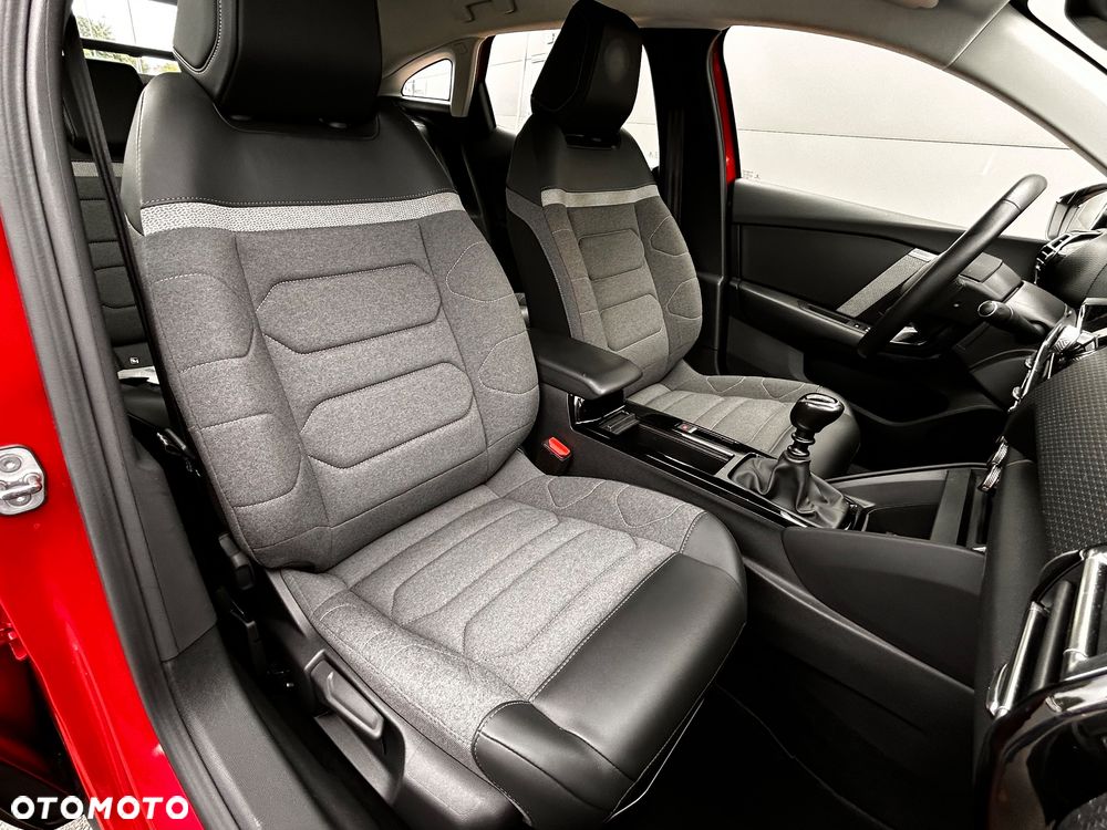 Citroën C4 BlueHDi 110 Stop&Start FEEL PACK - 29