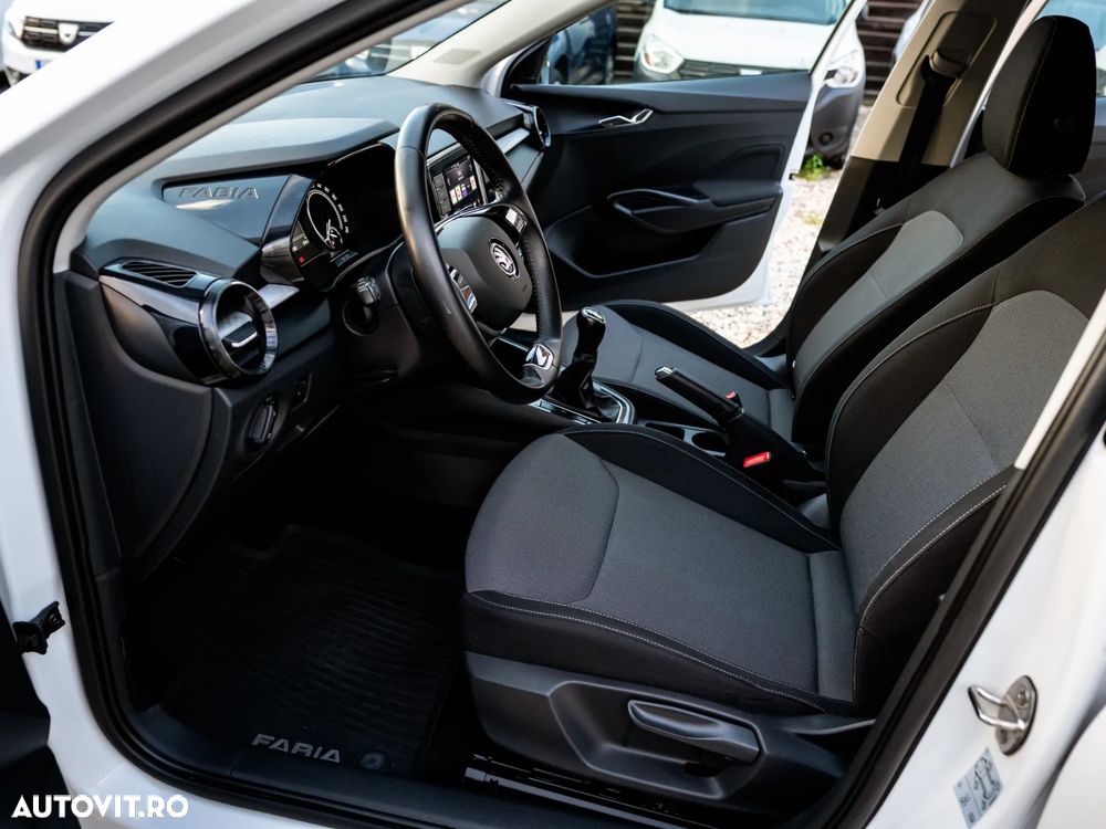 SKODA Fabia 2023 — imagine 19