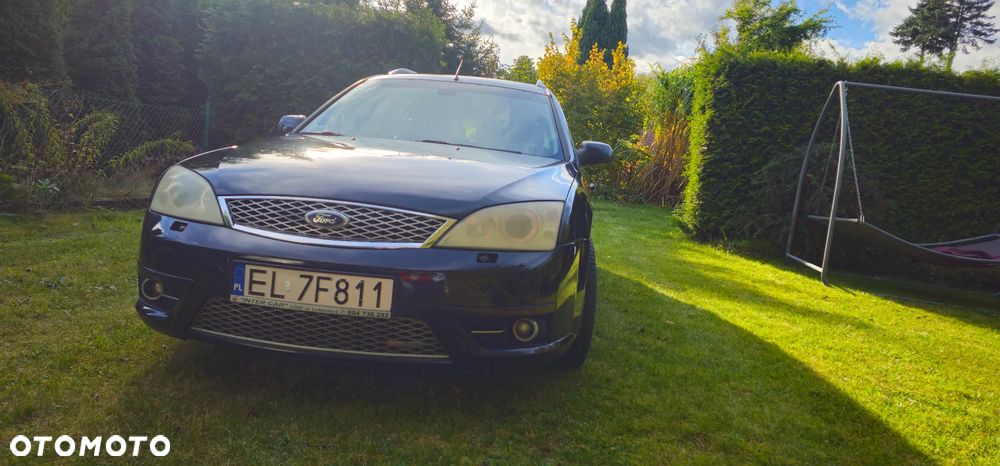 Ford Mondeo V6 ST 220 - 1