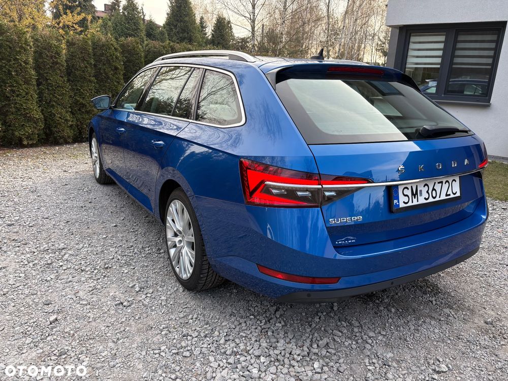 Skoda Superb 2.0 TDI SCR Ambition - 3