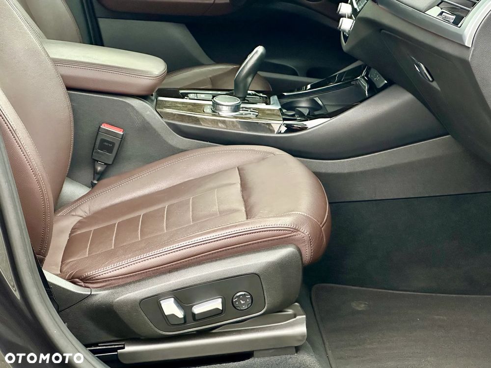 BMW X3 xDrive30d xLine - 31