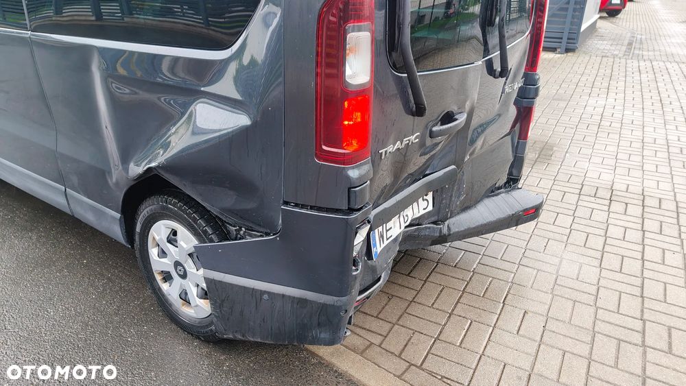 Renault Trafic - 17