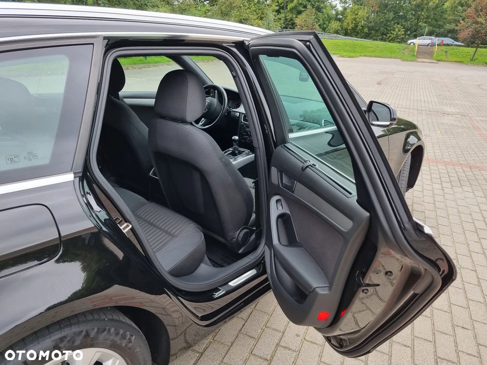 Audi A4 Avant 2.0 TDI - 9