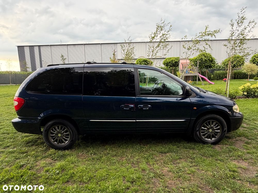 Chrysler Grand Voyager 3.3L AWD Limited - 6