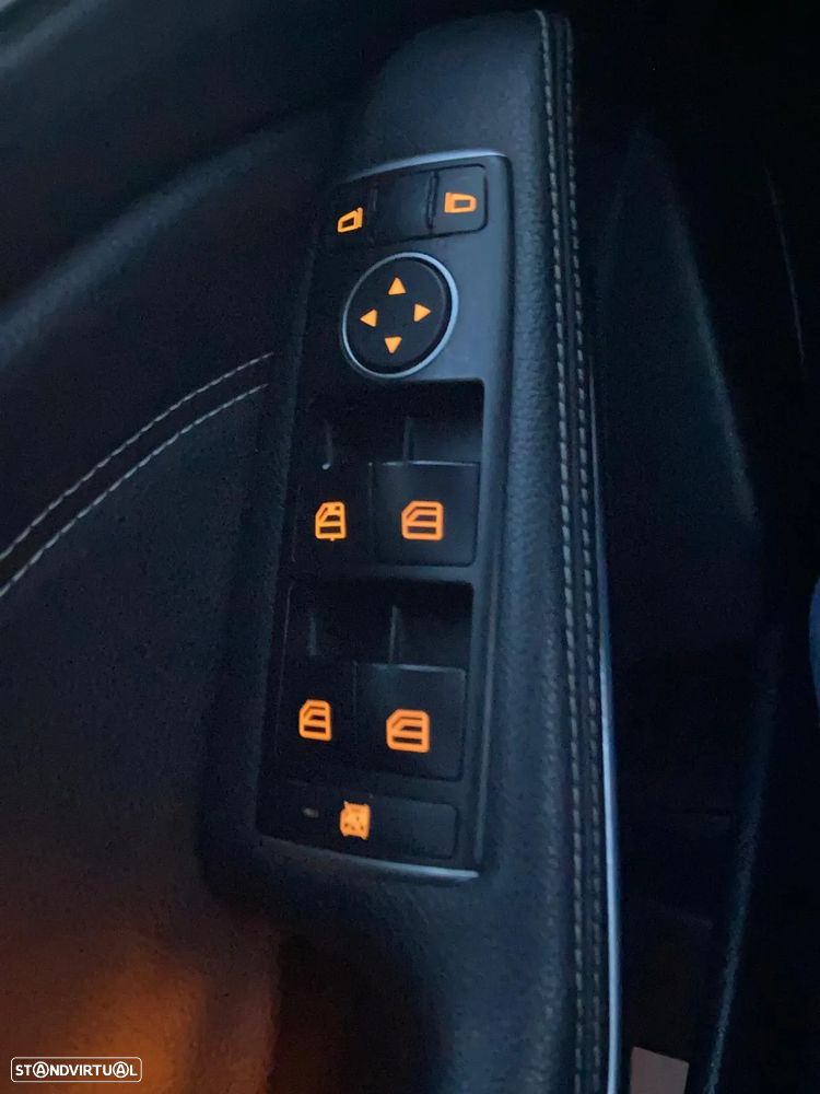 Mercedes-Benz CLA 200 d Shooting Brake - 16