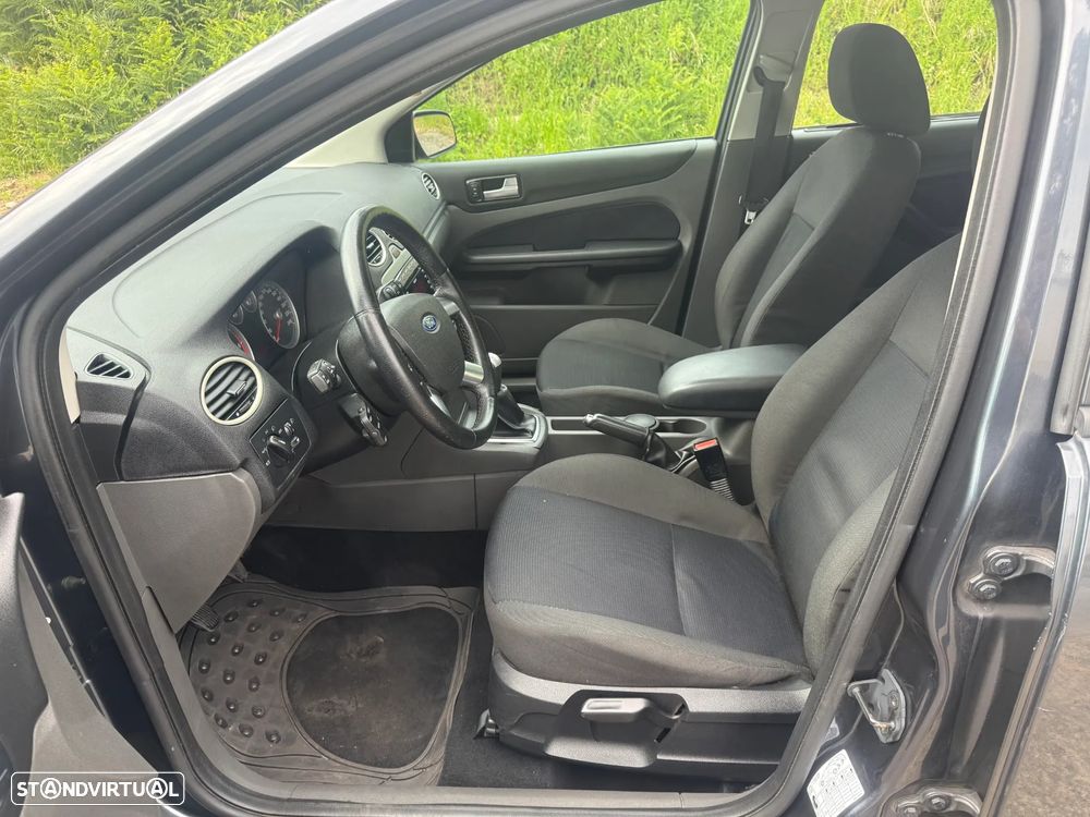 Ford Focus SW 1.6 TDCi Trend - 6