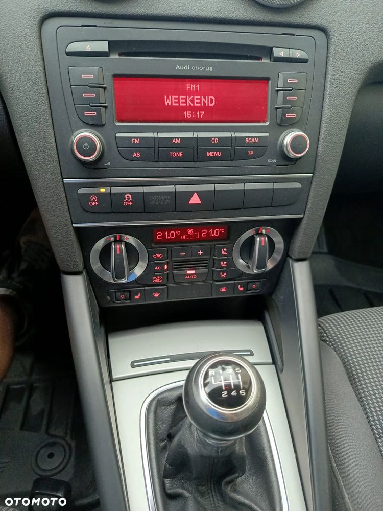 Audi A3 Sportback 1.4 TFSI Ambition - 11
