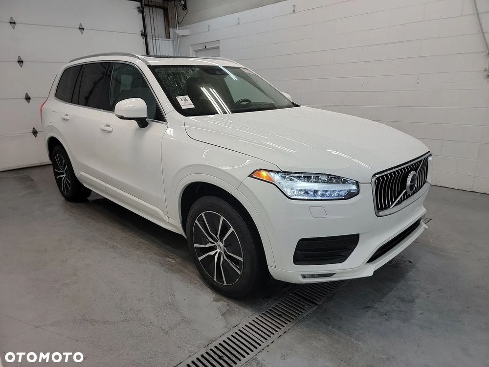 Volvo XC 90 Momentum - 3