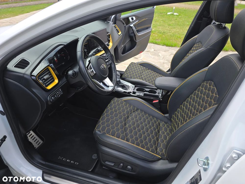 Kia XCeed 1.4 T-GDI OPF DCT7 LAUNCH EDITION - 30