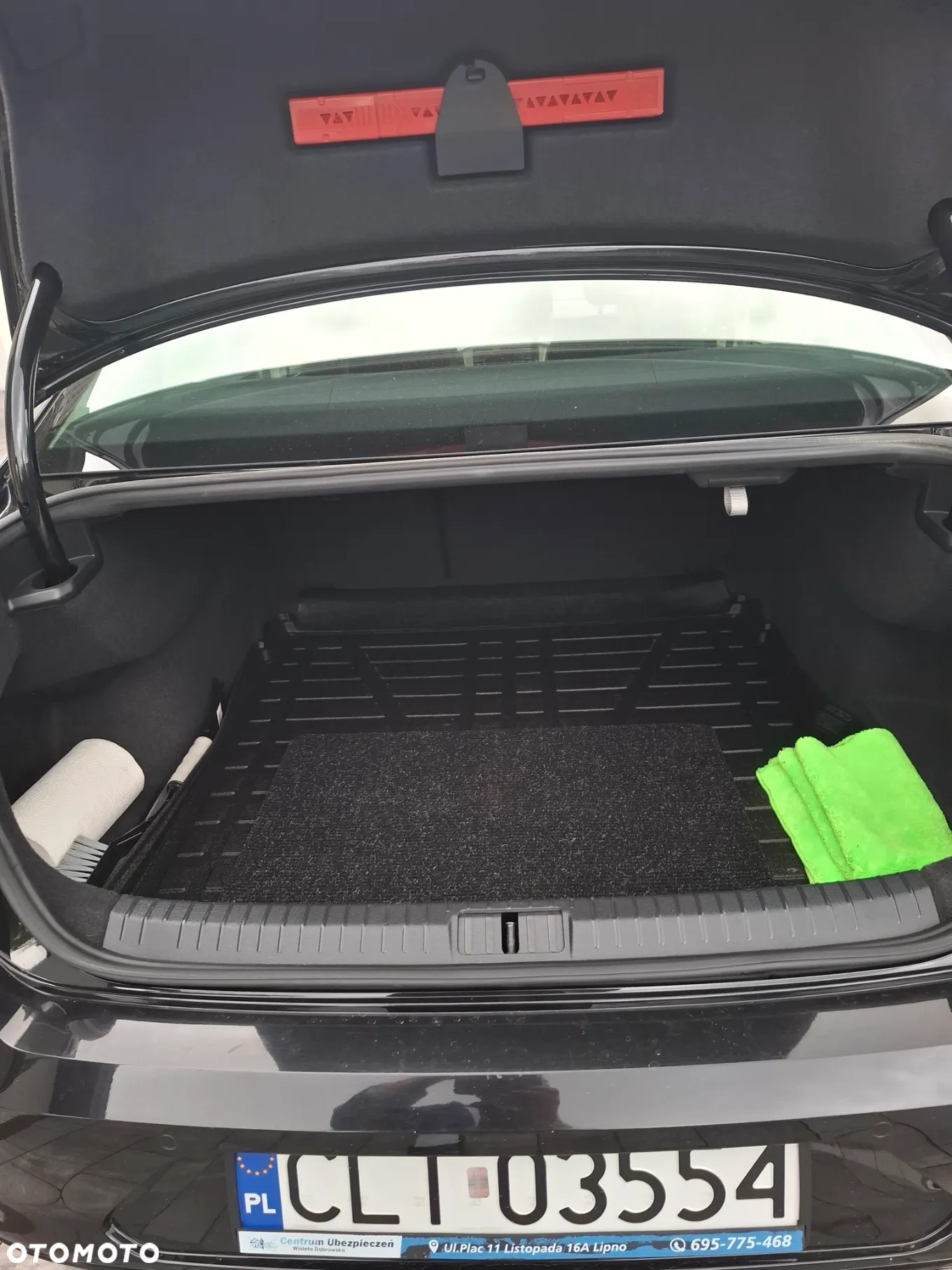 Volkswagen Passat 1.6 TDI BMT Comfortline - 12