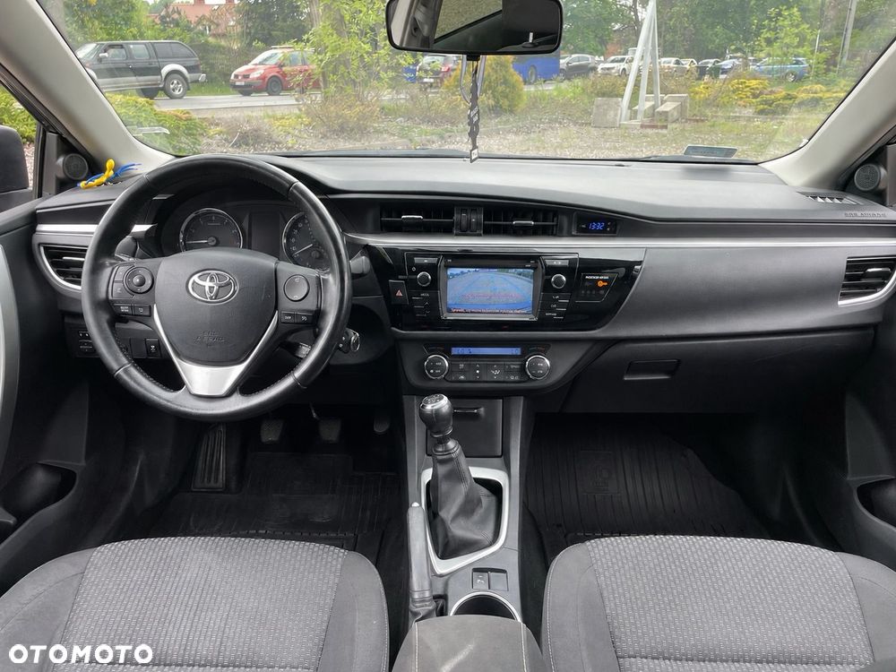 Toyota Corolla 1.6 Premium - 6