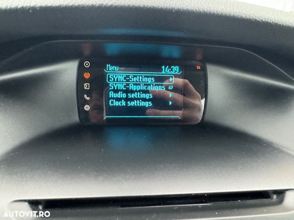 Ford Focus 1.0 EcoBoost Start-Stopp-System SYNC Edition - 33