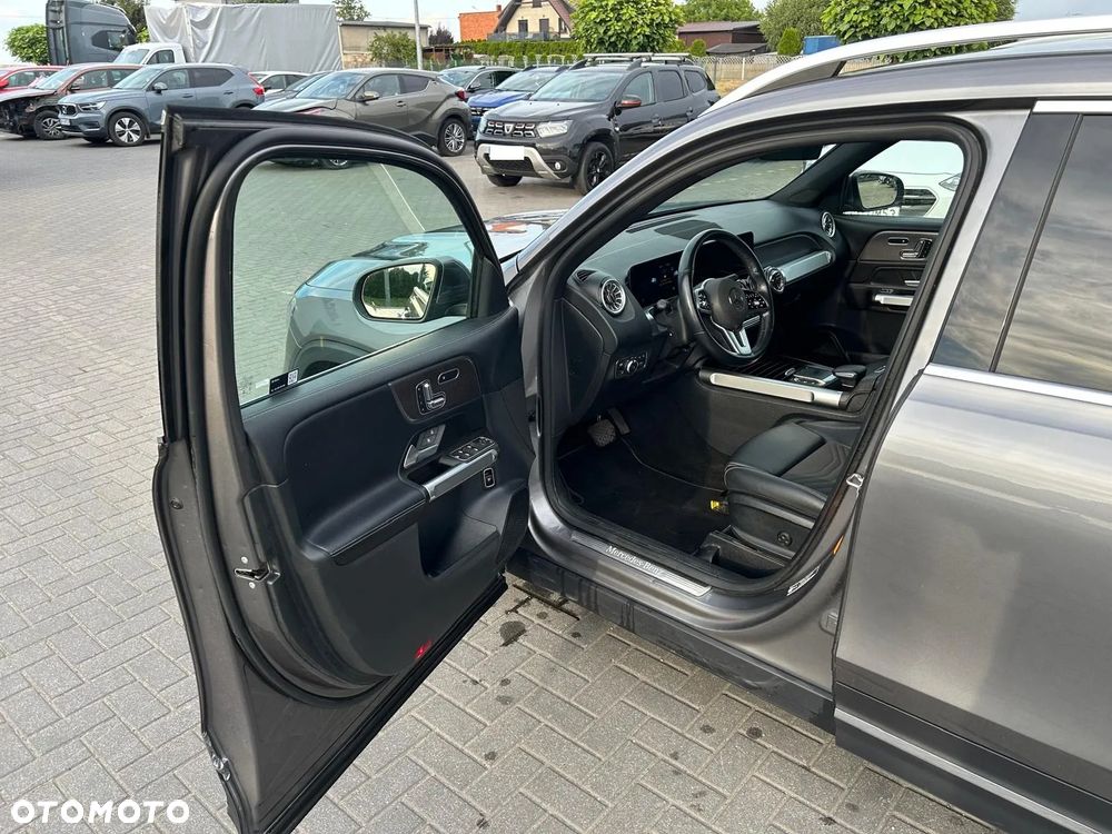 Mercedes-Benz GLB 200 d Progressive 8G-DCT - 15