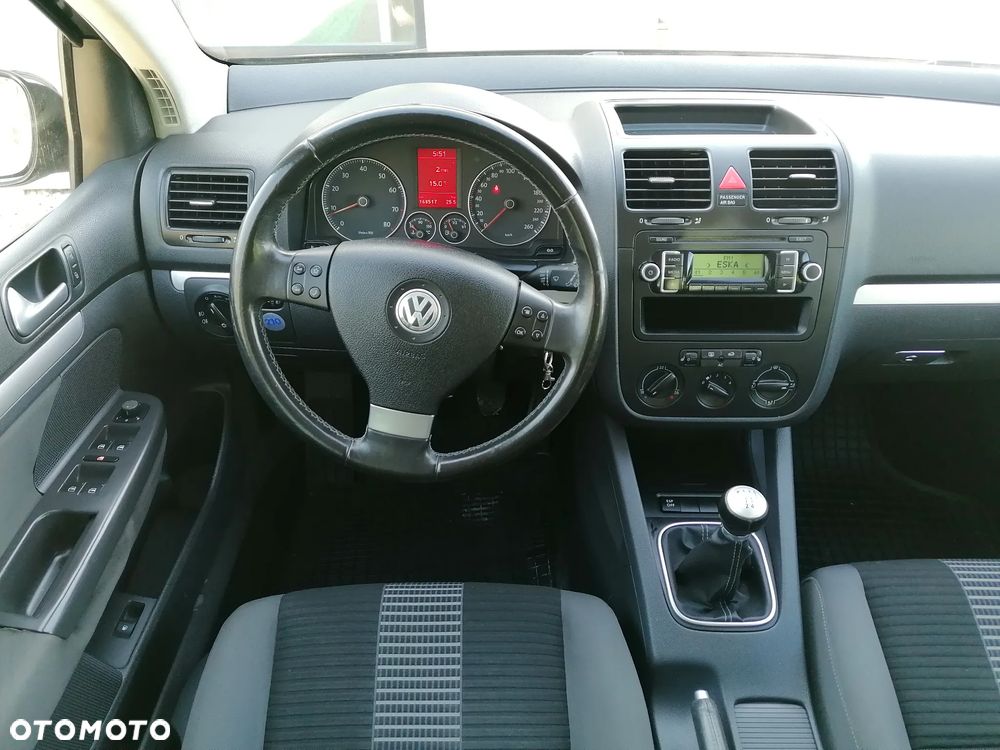 Volkswagen Golf 1.6 United - 15