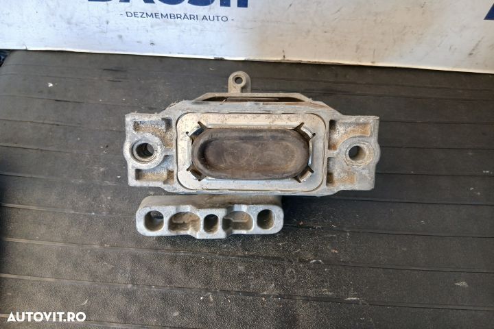 Suport motor dreapta 1K0199262CN 1K0199262CN Volkswagen VW Golf 6 [20 - 2