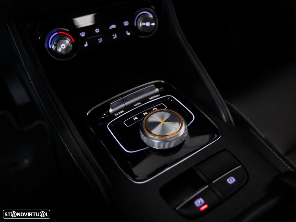 MG ZS EV 44.5 kWh Luxury - 27