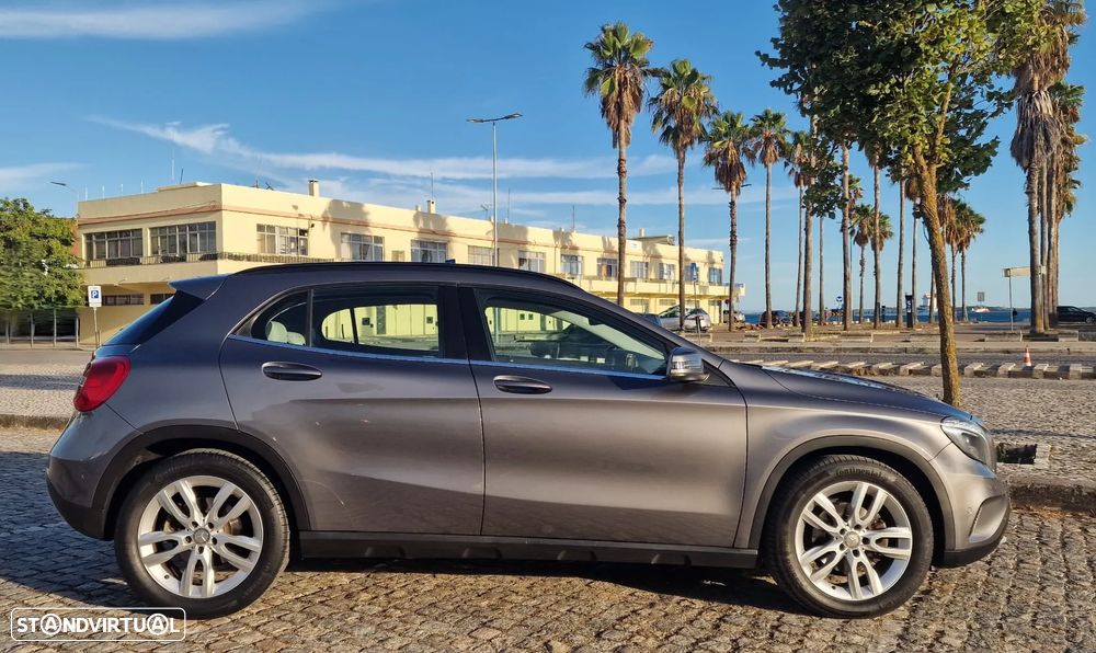 Mercedes-Benz GLA 200 CDi Urban Aut. - 1