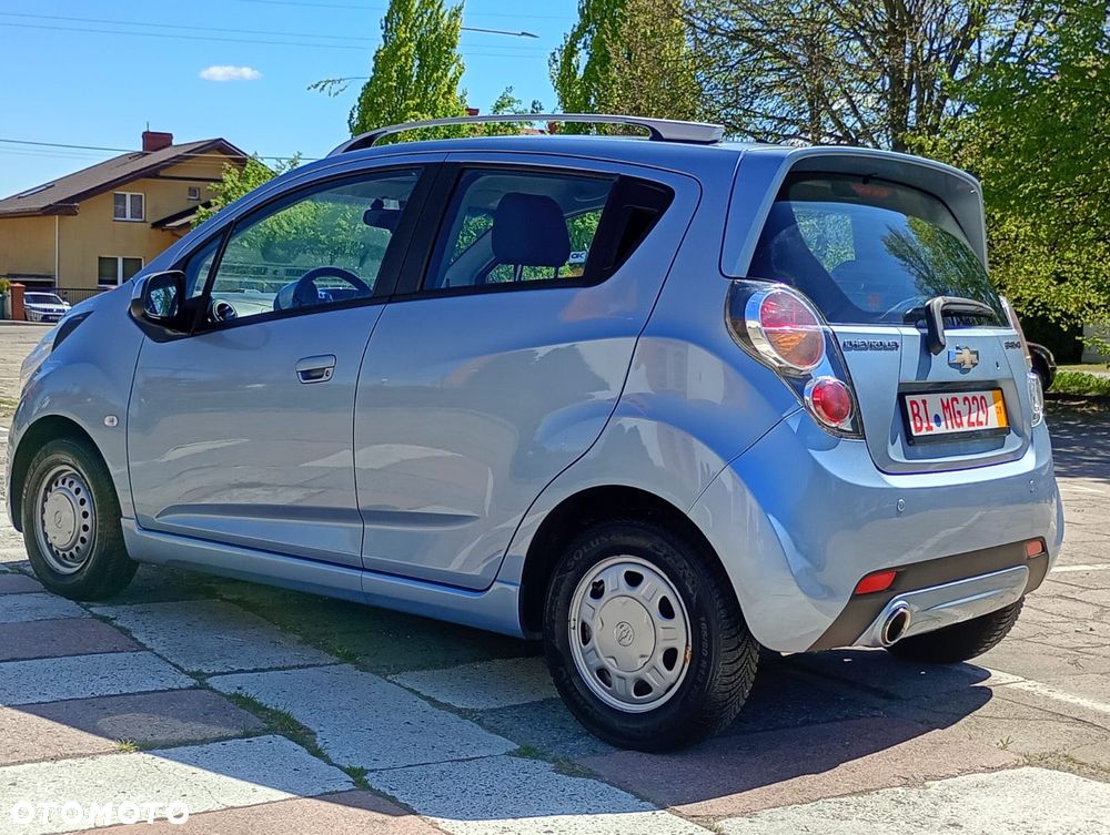 Chevrolet Spark - 4