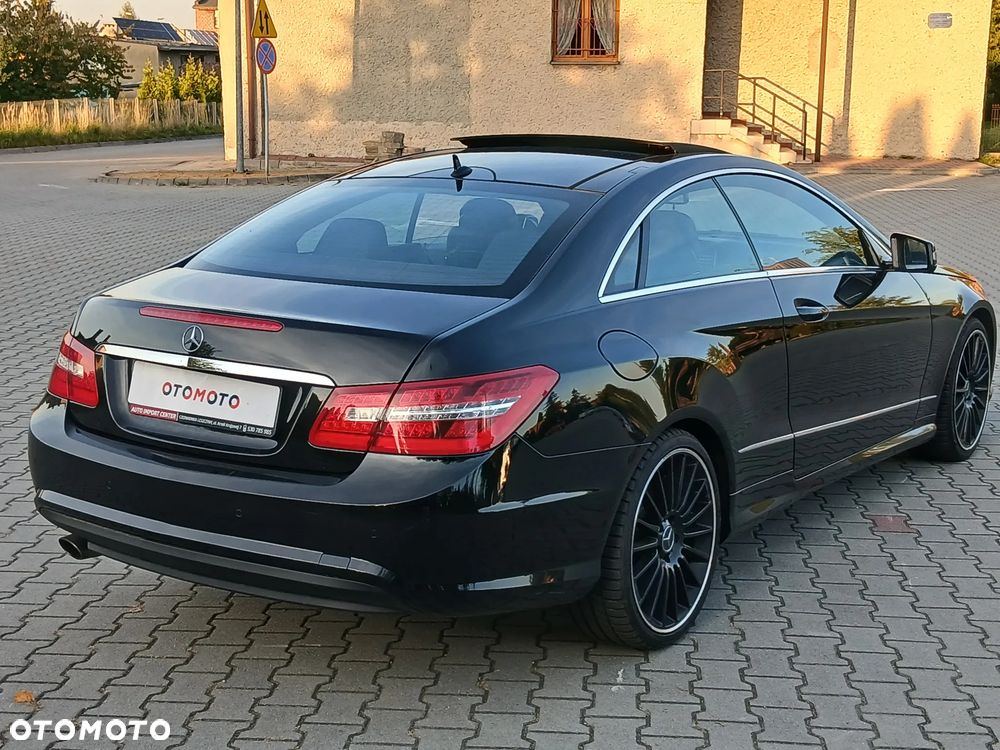 Mercedes-Benz Klasa E - 6