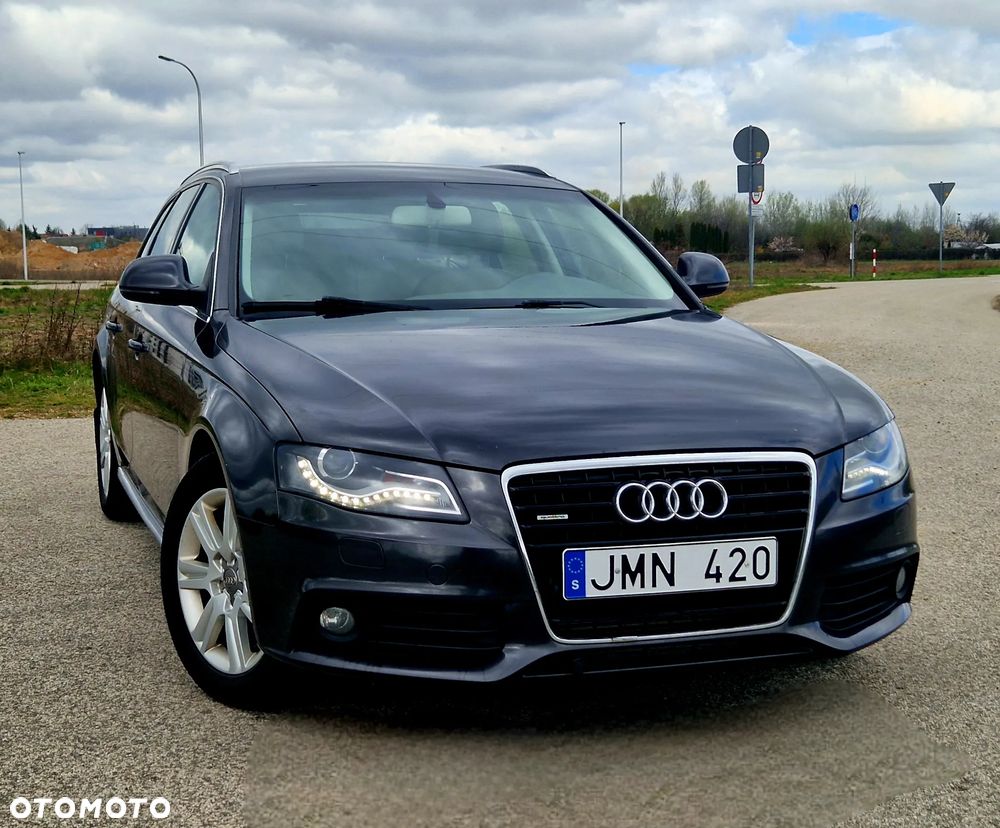 Audi A4 Avant - 8
