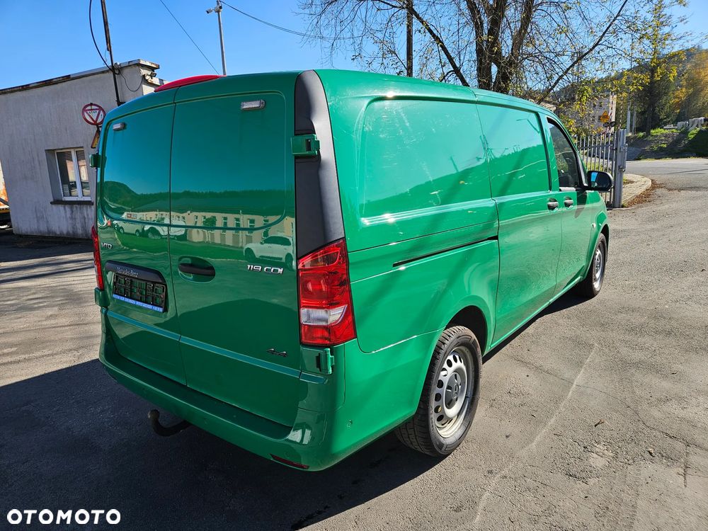 Mercedes-Benz Vito 4x4 automat 190ps long navi klima hak uciąg 2500kg rej.04/2020 - 16