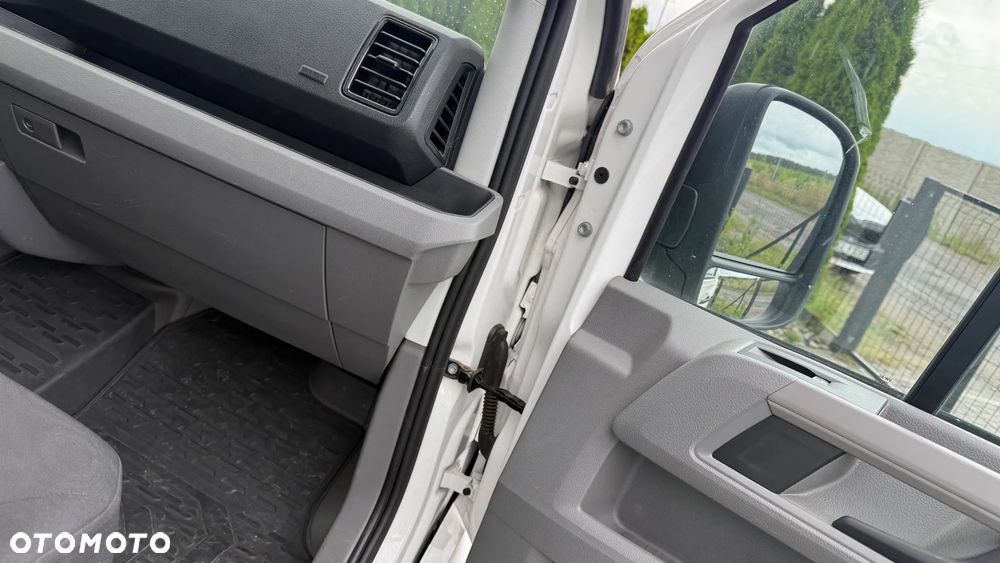Volkswagen CRAFTER - 15