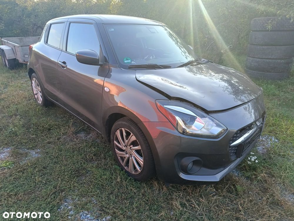 Suzuki Swift 1.2 Dualjet SHVS Premium Plus CVT - 1