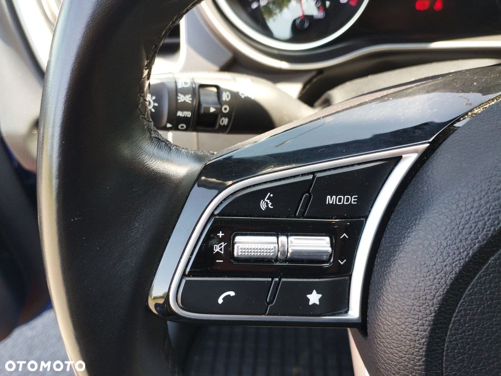 Kia Ceed 1.5 T-GDI M - 26