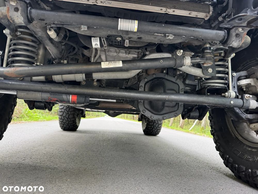 Jeep Wrangler - 9