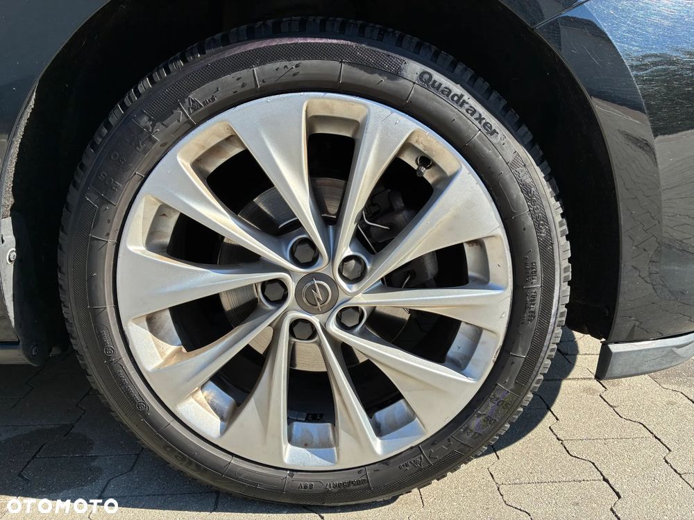 Opel Astra 1.4 T Enjoy S&S - 10