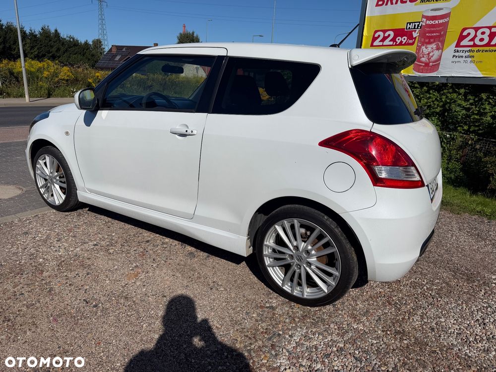 Suzuki Swift - 4