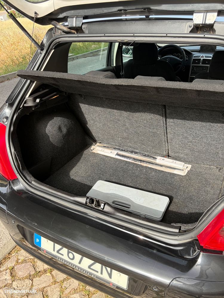 Peugeot 307 1.6 HDi Navtech - 9