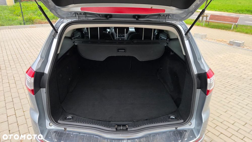 Ford Mondeo 2.0 TDCI Titanium - 16