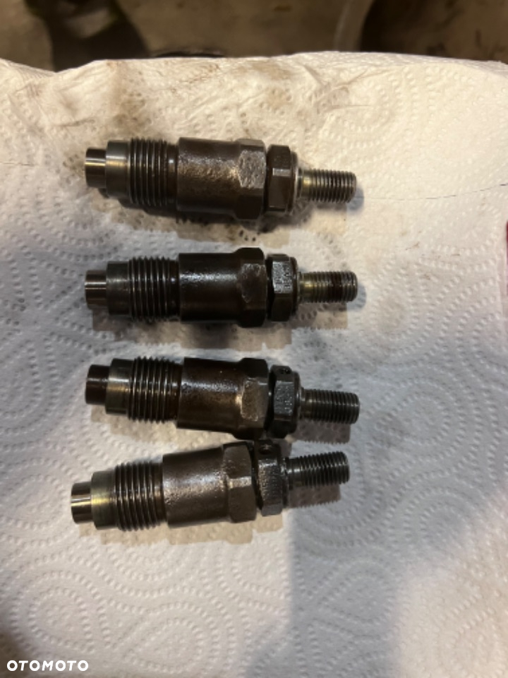 Wtryskiwacze paliwa daihatsu rocky 2.8 - 2