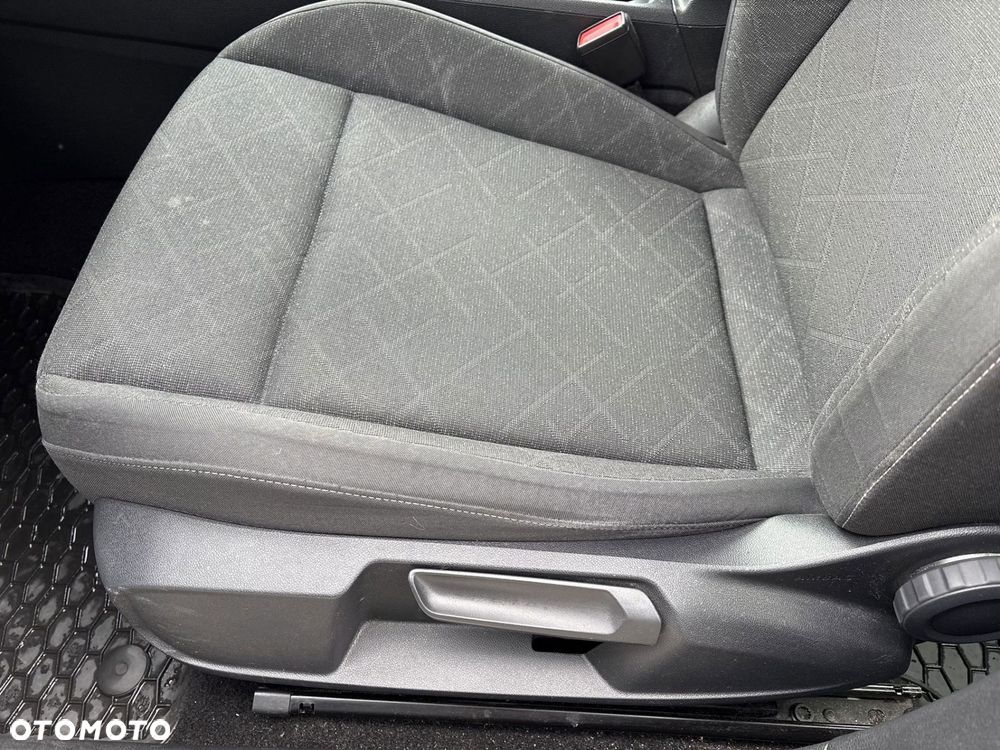 Volkswagen Golf 1.5 TSI EVO Life - 12