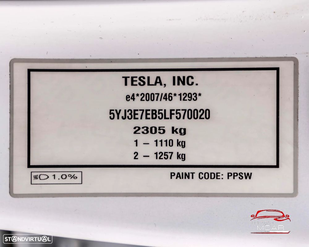 Tesla Model 3 Long-Range Dual Motor AWD - 17