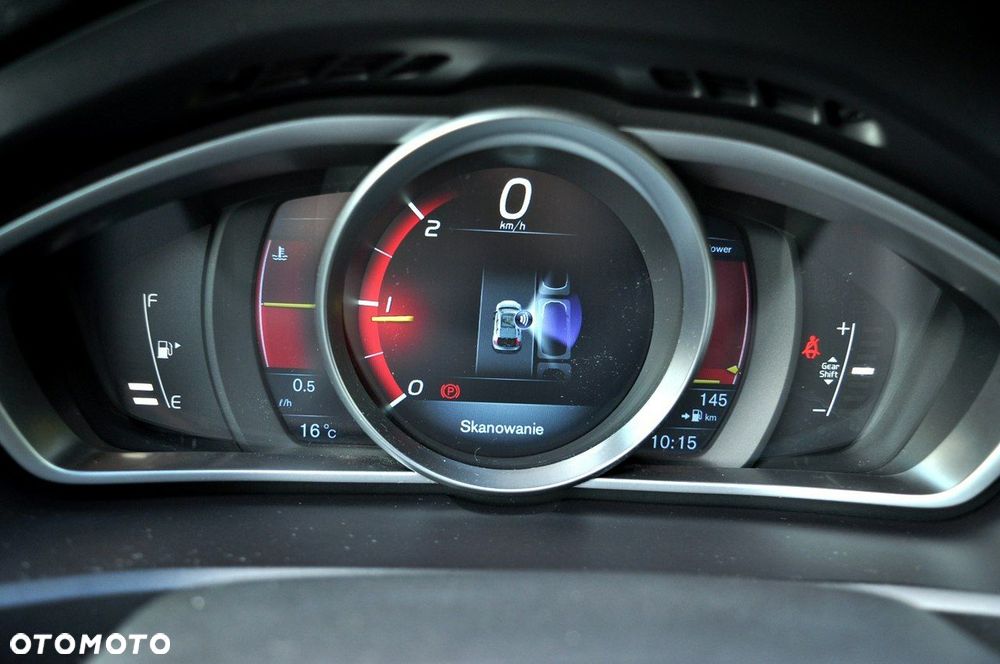 Volvo V40 Cross Country D2 Summum - 18