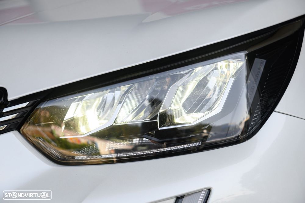 Peugeot 2008 1.2 PureTech Allure - 12