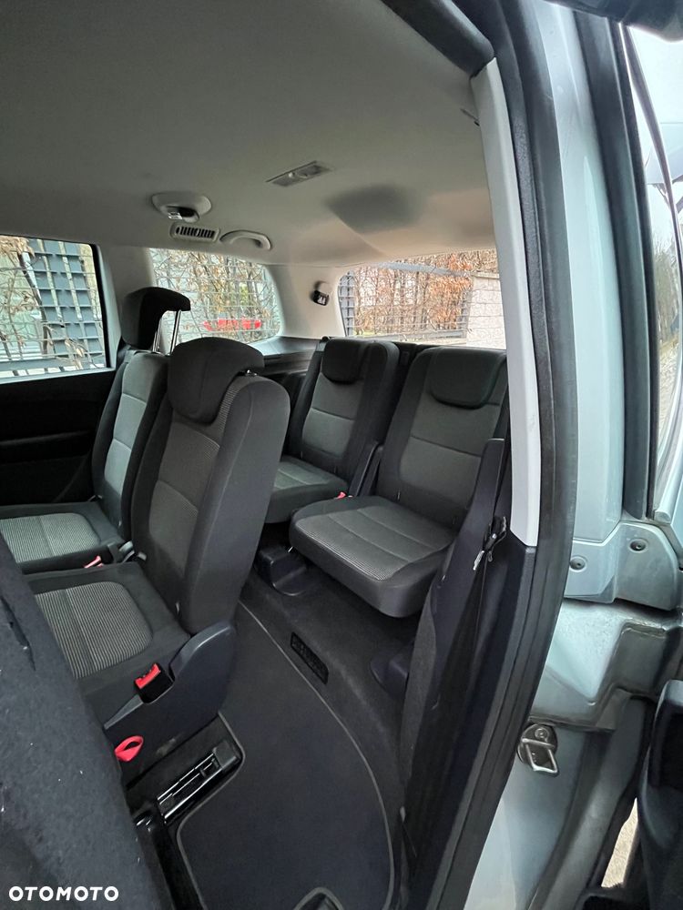 Volkswagen Sharan 2.0 TDI Comfortline DSG - 10
