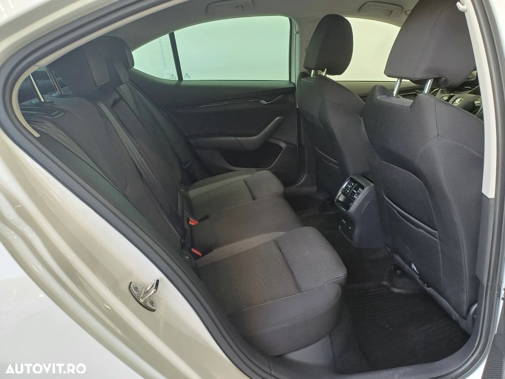 Skoda Octavia 1.5 TSI DSG Mild Hybrid Ambition - 27