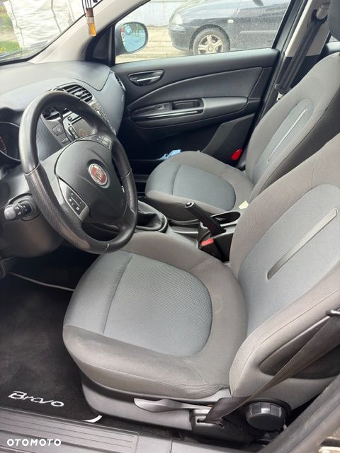 Fiat Bravo 1.4 16V Dynamic - 10