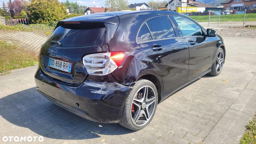 Mercedes-Benz Klasa A 180 CDI (BlueEFFICIENCY) Urban - 4