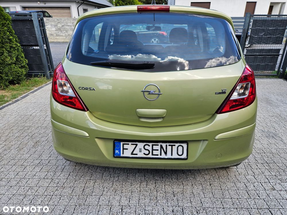 Opel Corsa 1.2 16V Edition - 5