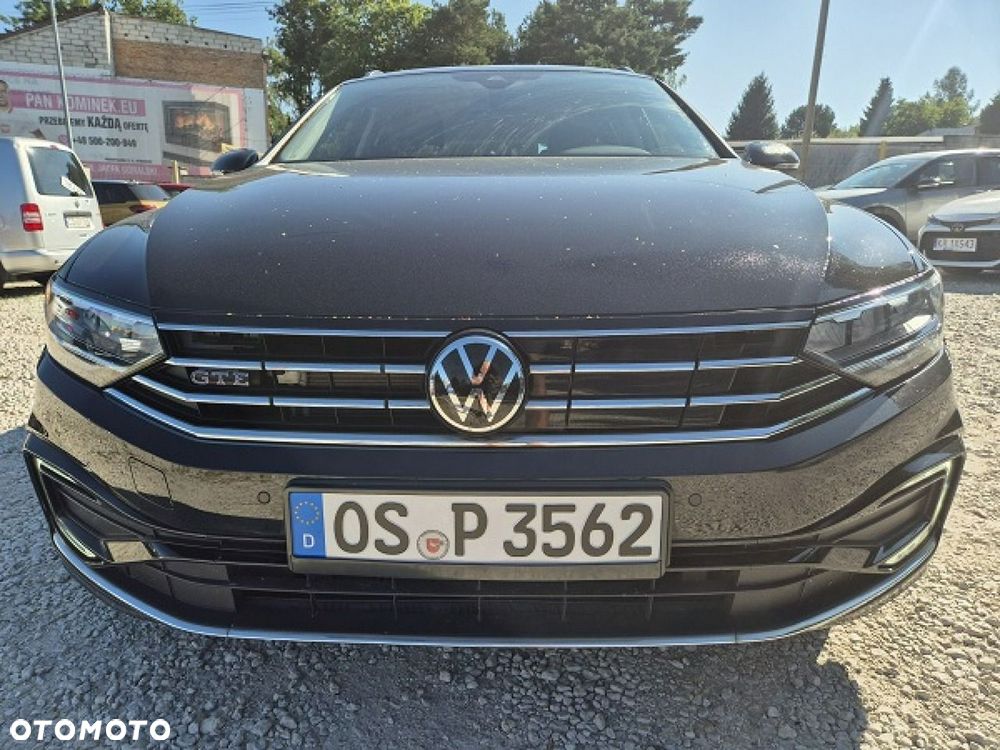 Volkswagen Passat - 6