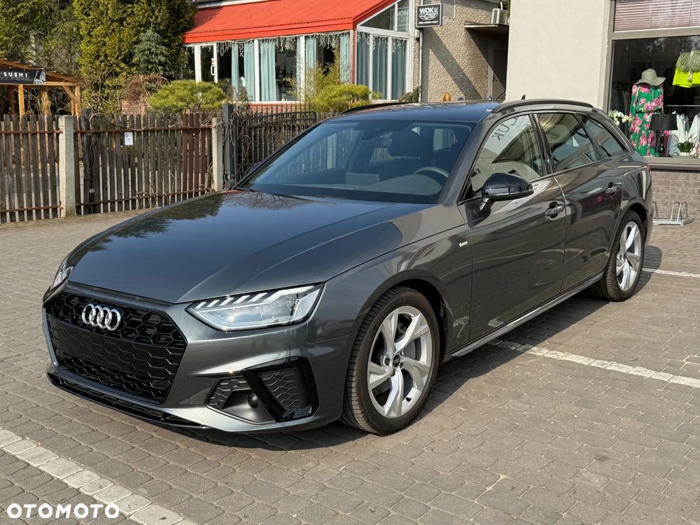 Audi A4 Avant 40 TDI S tronic S line - 1