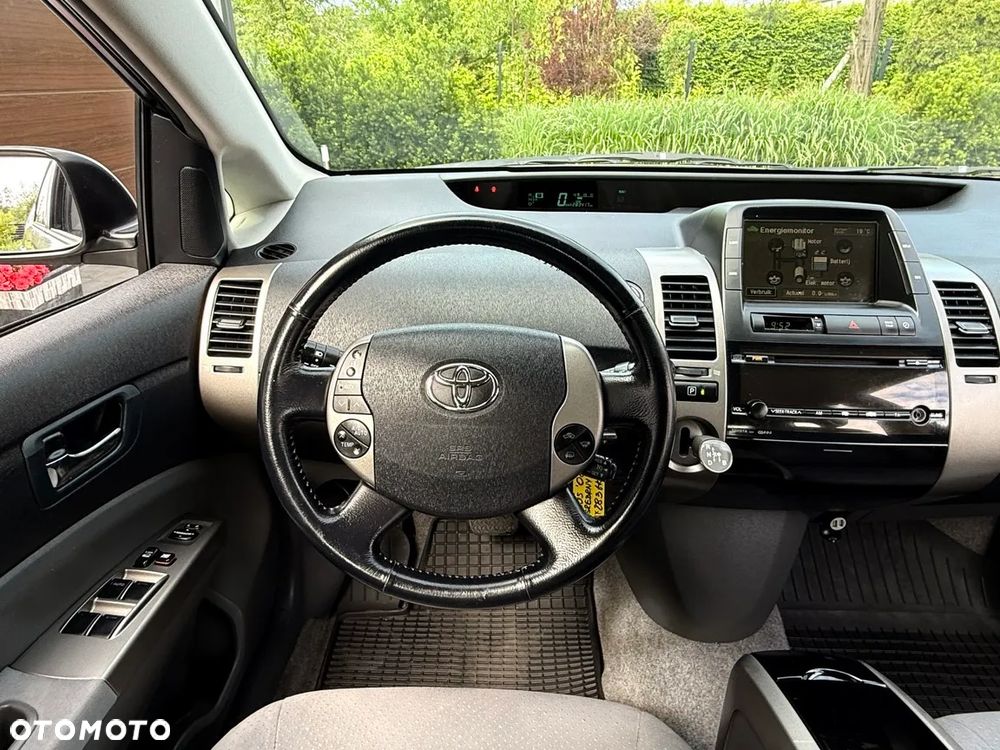 Toyota Prius 1.5 VVT-i Sol - 21