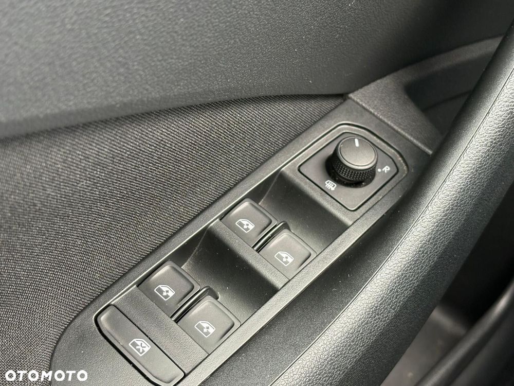 Skoda Kamiq 1.0 TSI Selection - 26