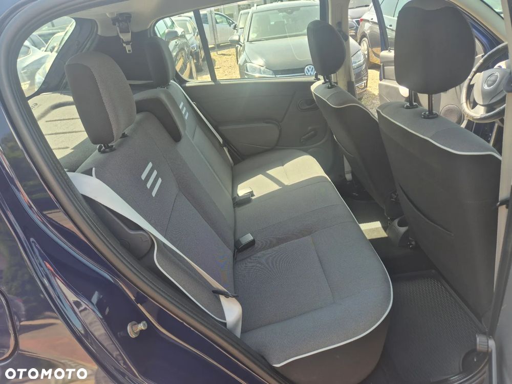 Dacia Sandero 1.2 16V Ambiance - 11